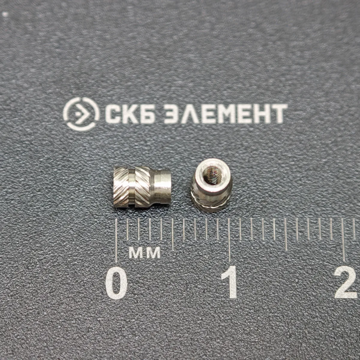 М2-OD3,6-L5-AISI Втулка резьбовая вплавляемая, сквозная. Нерж. сталь
