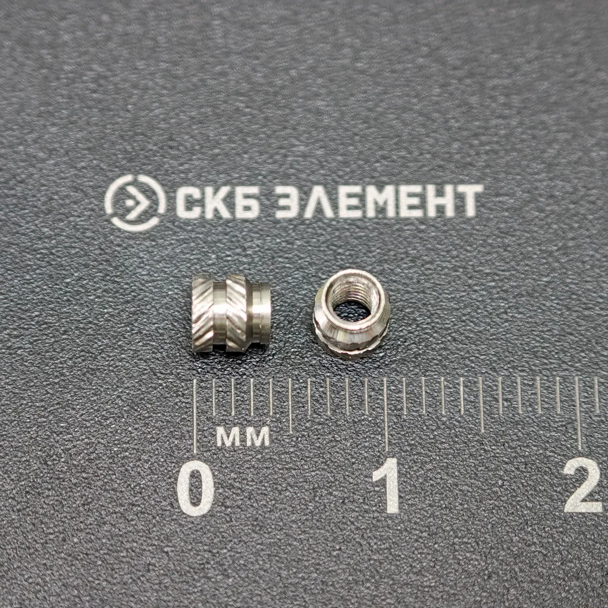 М2,5-OD4-L4-AISI Втулка резьбовая вплавляемая, сквозная. Нерж. сталь