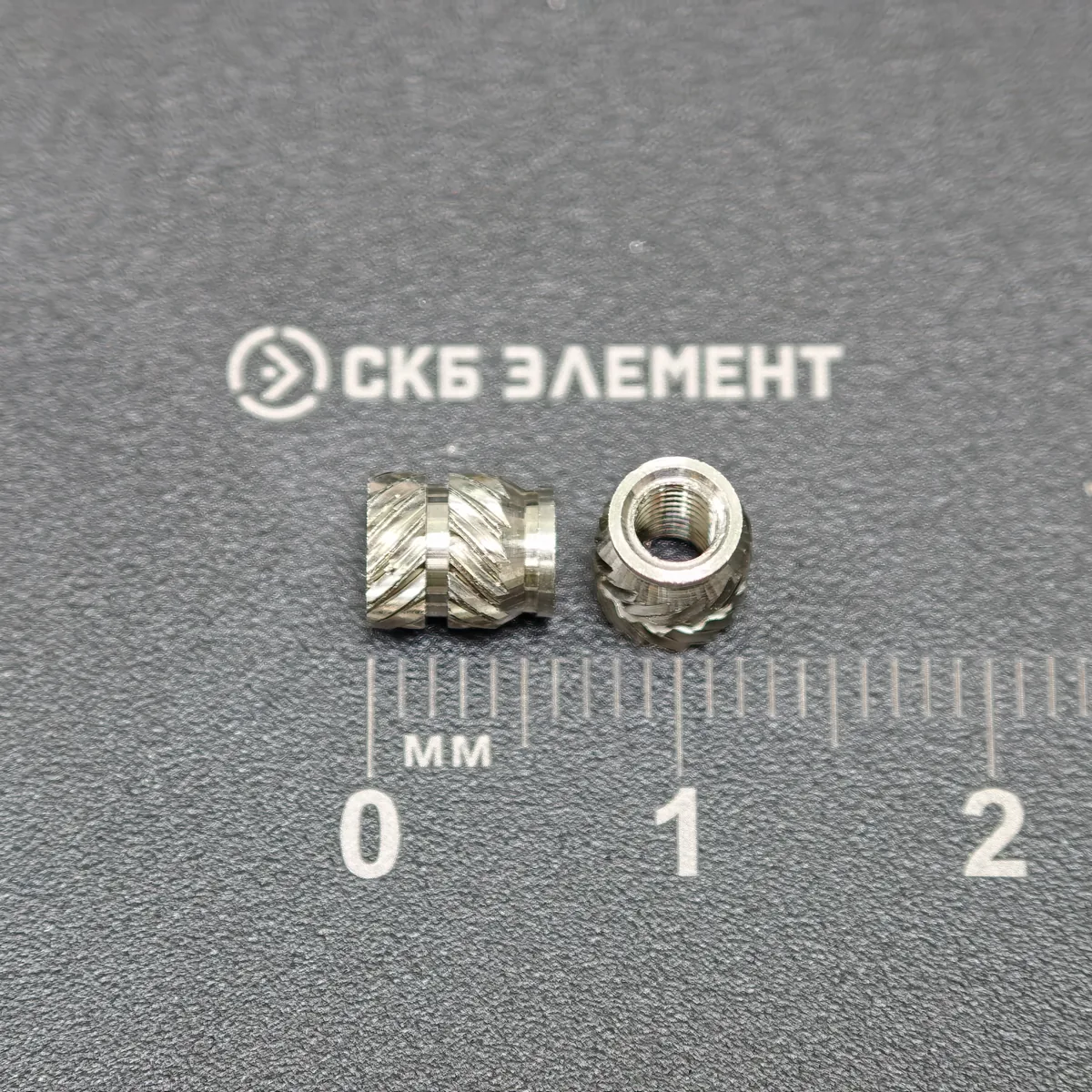 М3-OD5-L6-AISI Втулка резьбовая вплавляемая, сквозная. Нерж. сталь