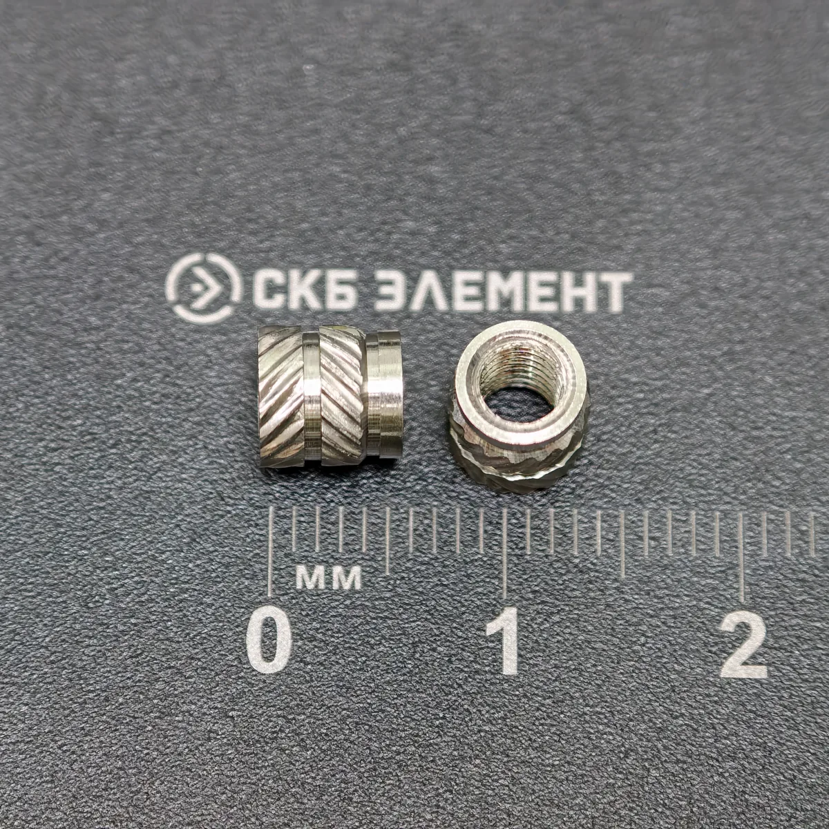 М4-OD6-L6-AISI Втулка резьбовая вплавляемая, сквозная. Нерж. сталь