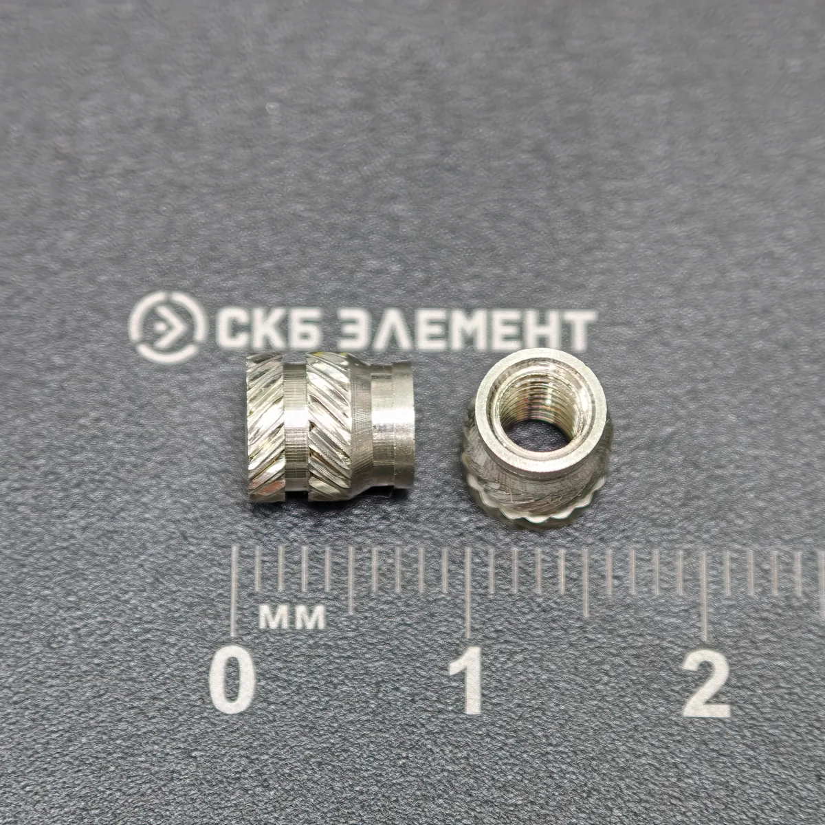 М4-OD6,3-L7-AISI Втулка резьбовая вплавляемая, сквозная. Нерж. сталь